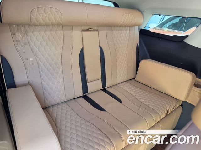 Kia Carnival 2022 — Şəkil 10/20