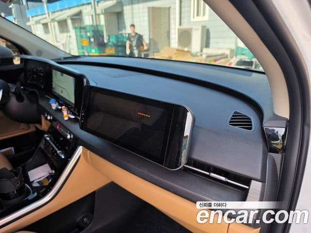 Kia Carnival 2022 — Şəkil 12/20