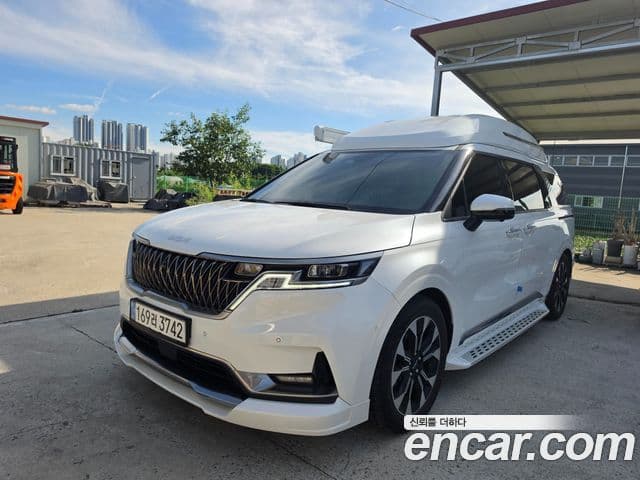 Kia Carnival 2022 — Şəkil 18/20