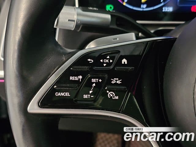 Mercedes-Benz S-Class 2022 — Photo 11/20