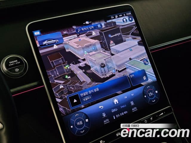Mercedes-Benz S-Class 2022 — Photo 13/20