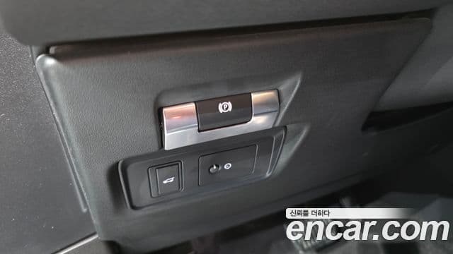 Land Rover Range Rover Evoque 2020 — ფოტო 16/20
