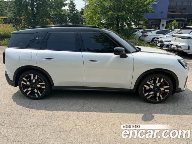 Mini Cooper S Countryman 2026 — Şəkil 2/9