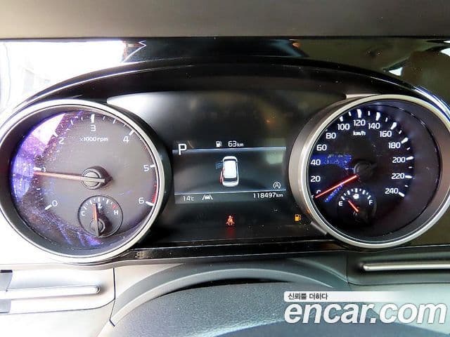 Kia Carnival 2020 — Şəkil 9/19