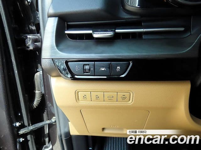 Kia Carnival 2020 — Şəkil 13/19