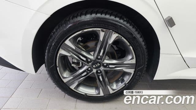 Kia K5 2020 — Şəkil 5/20