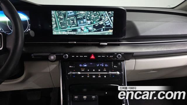 Kia Carnival 2023 — Фото 13/20