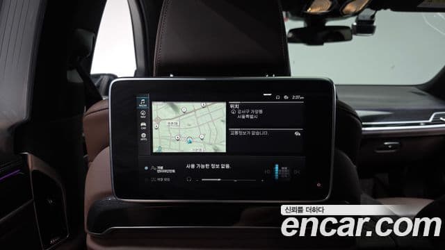 BMW 7 Series 2019 — ფოტო 11/37