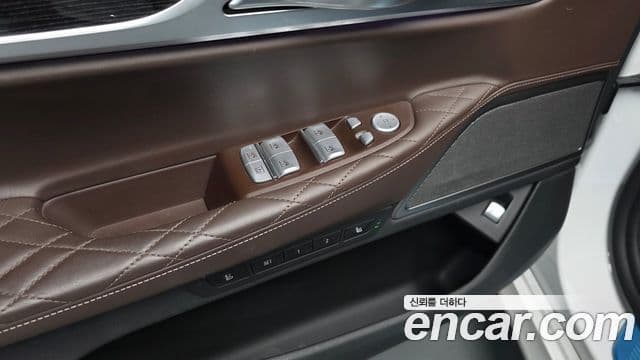 BMW 7 Series 2019 — ფოტო 12/37