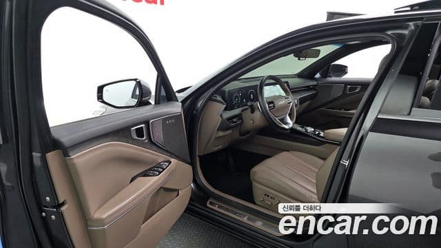 Kia K8 2021 — Şəkil 10/20