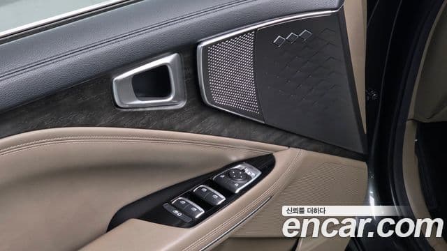 Kia K8 2021 — Şəkil 16/20