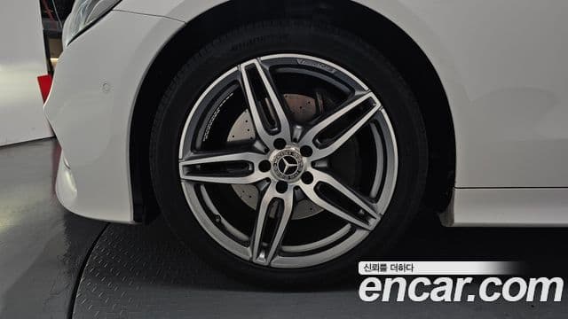 Mercedes-Benz E-Class 2018 — Şəkil 4/20