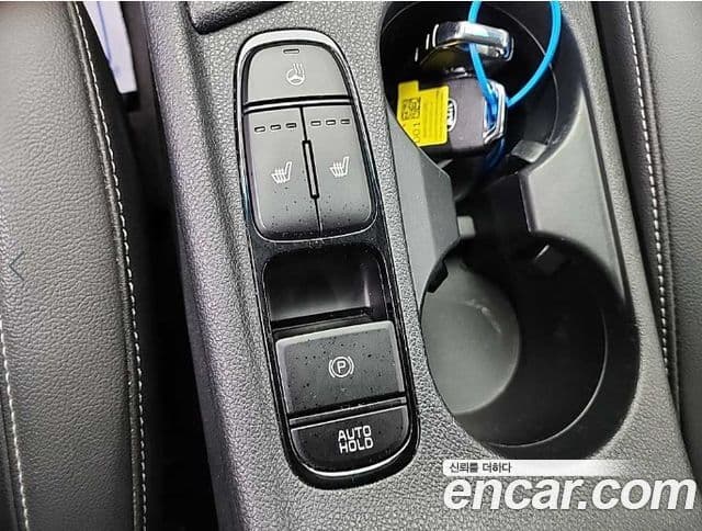 Kia Niro 2021 — Фото 14/19