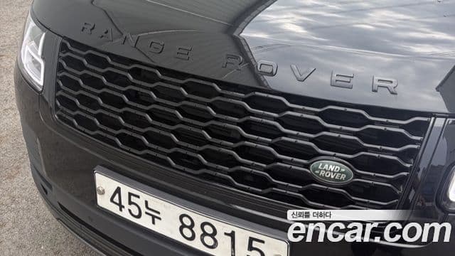 Land Rover Range Rover 2018 — ფოტო 3/15