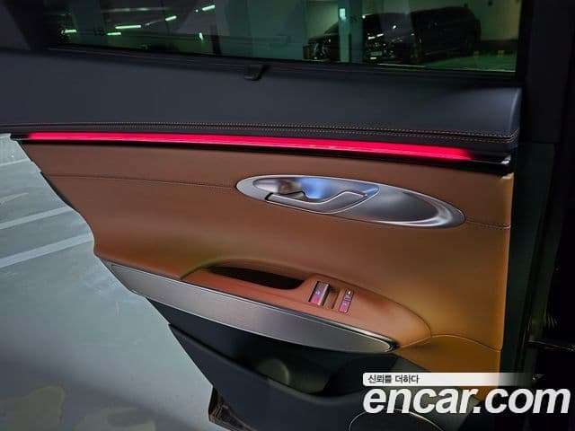 Genesis GV70 2025 — ფოტო 9/20