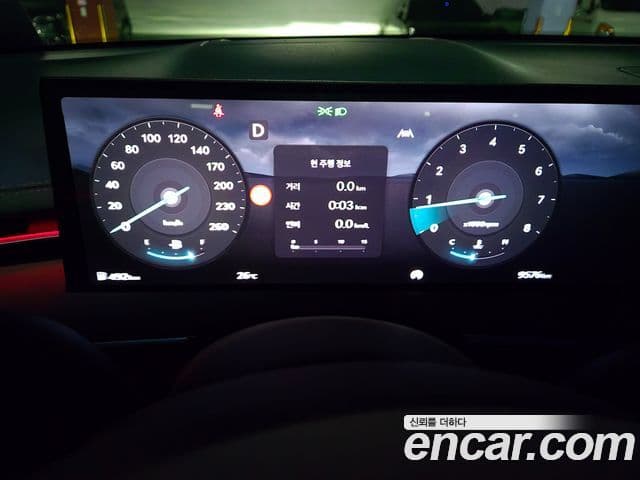 Genesis GV70 2025 — ფოტო 12/20