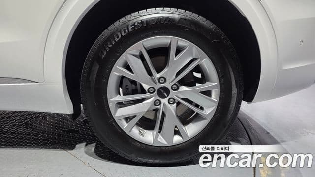 Genesis GV70 2024 — ფოტო 3/32
