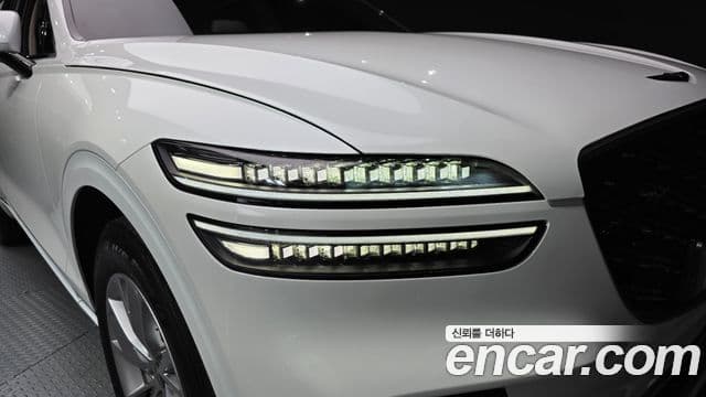 Genesis GV70 2024 — ფოტო 9/32