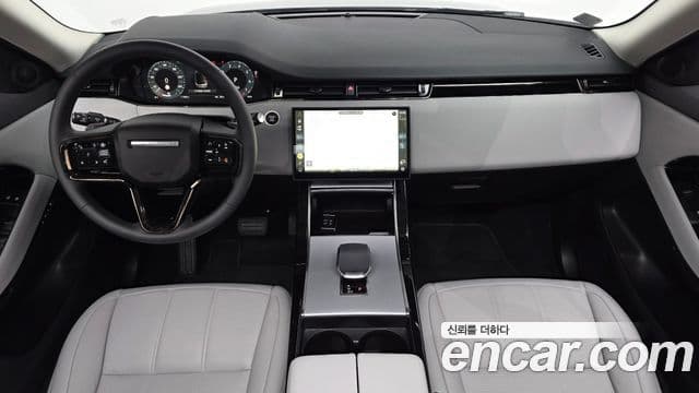 Land Rover Range Rover Evoque 2025 — Photo 6/20