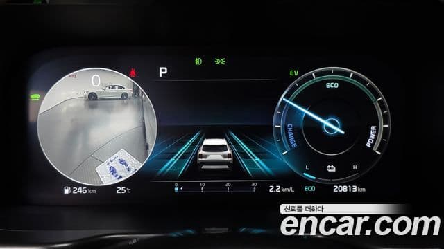 Kia Sorento 2023 — Фото 8/20
