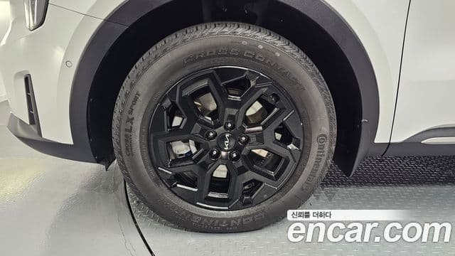 Kia Sorento 2024 — ფოტო 5/20