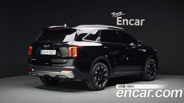 Kia Sorento 2025 — Фото 2/20