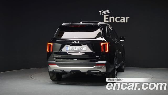 Kia Sorento 2025 — Фото 4/20