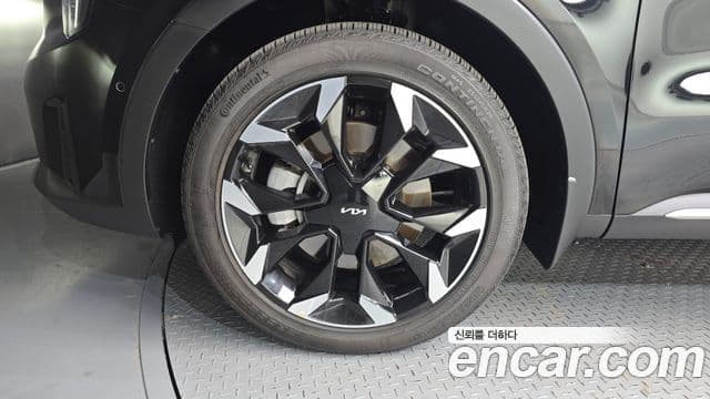 Kia Sorento 2025 — Фото 5/20