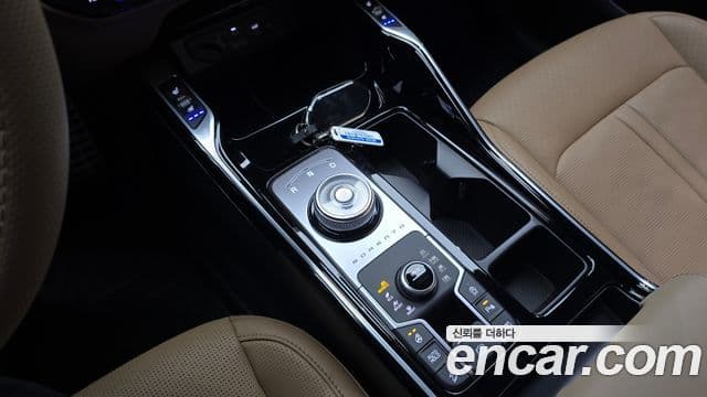 Kia Sorento 2025 — Фото 9/20