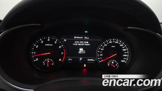 Kia Stinger 2021 — Şəkil 8/20
