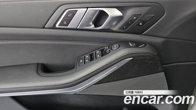 BMW X5 2024 — Photo 31/34