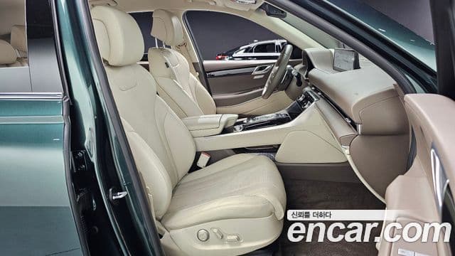Genesis GV80 2022 — Photo 11/20