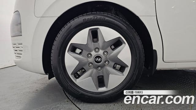 Hyundai Staria 2023 — Şəkil 5/20