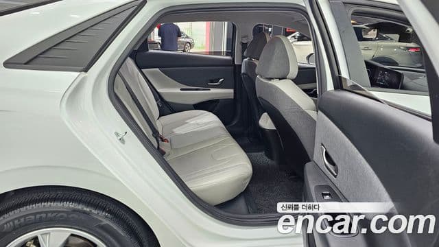 Hyundai Avante 2020 — Şəkil 12/20