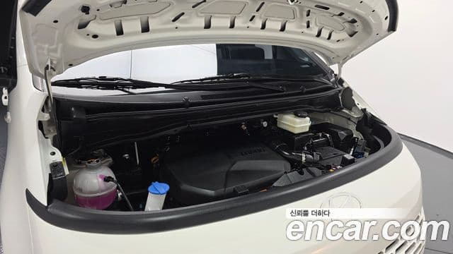 Hyundai Staria 2025 — Şəkil 6/20