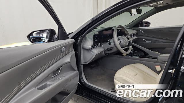 Hyundai Avante 2022 — Şəkil 8/20