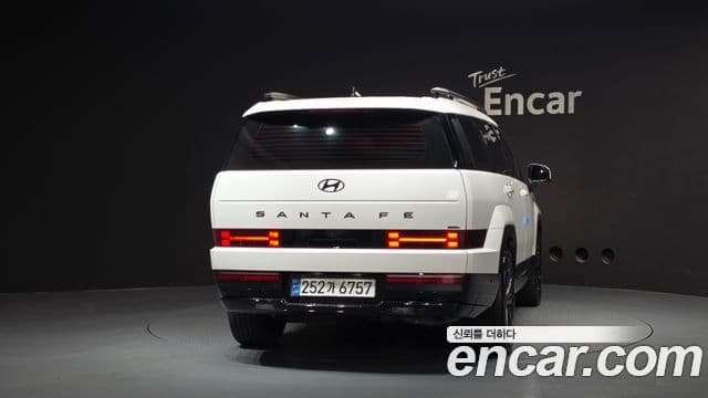 Hyundai Santa Fe 2024 — ფოტო 4/20