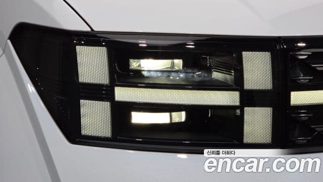 Hyundai Santa Fe 2024 — Photo 22/34