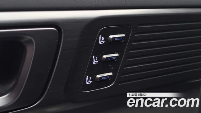 Hyundai Santa Fe 2024 — Photo 23/34