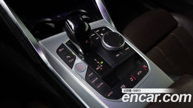 BMW 4 Series 2021 — Şəkil 9/20