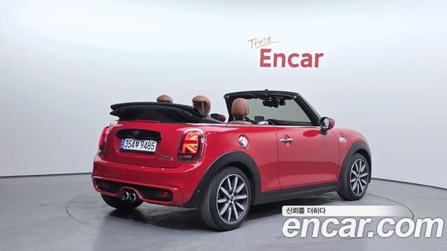 Mini Cooper S Convertible 2021 — ფოტო 2/20