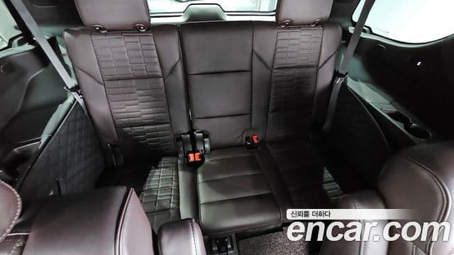 Cadillac Escalade 2023 — Şəkil 13/20
