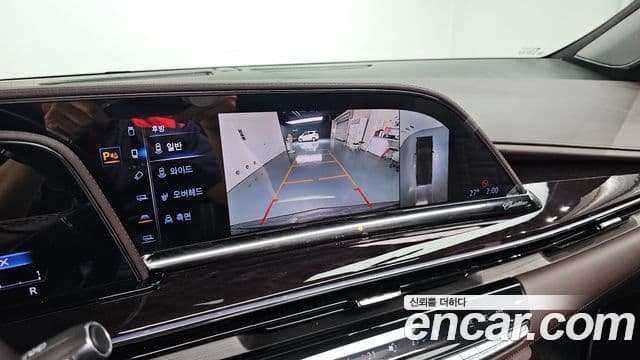 Cadillac Escalade 2023 — Şəkil 17/20