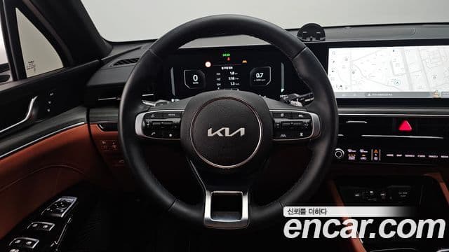 Kia K5 2025 — Şəkil 13/20