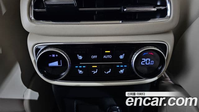 Genesis GV80 2022 — Photo 16/33