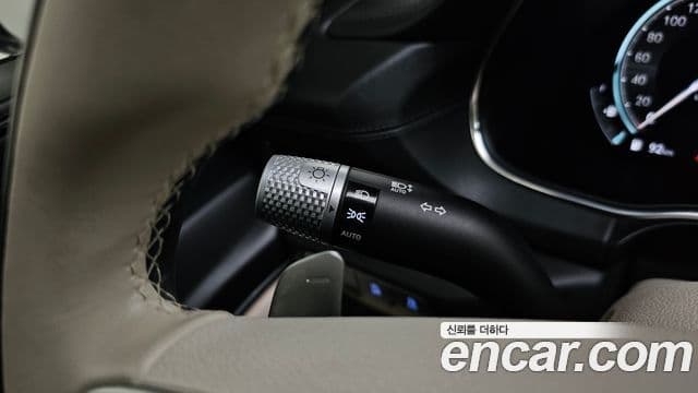 Genesis GV80 2022 — Photo 7/33