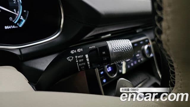 Genesis GV80 2022 — Photo 1/33