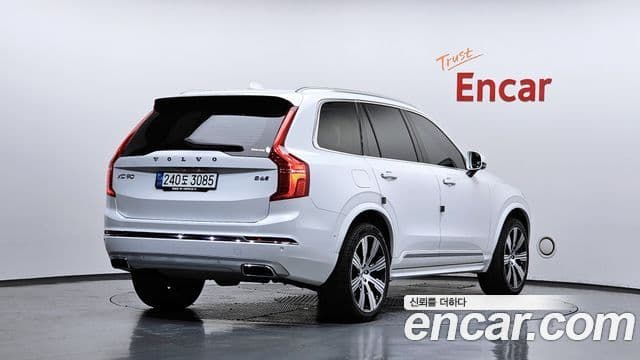 Volvo XC90 2021 — Şəkil 1/20
