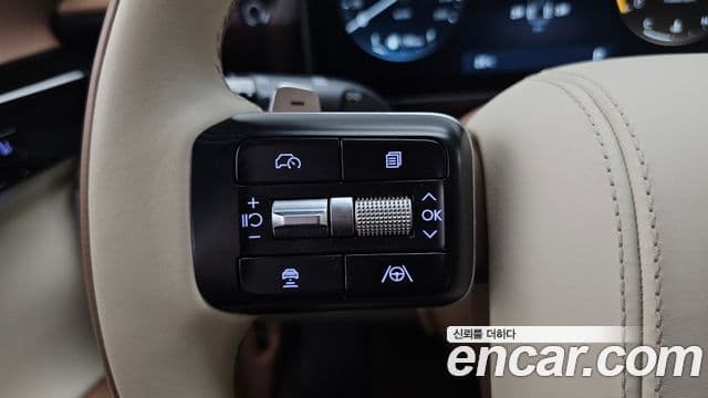Hyundai Grandeur Hybrid 2023 — Photo 11/34