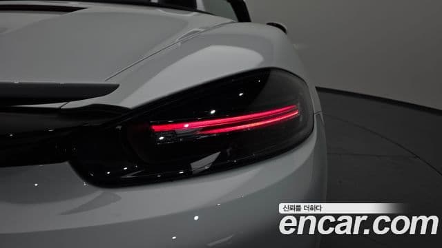 Porsche 718 Boxster 2022 — Photo 9/30